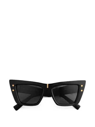 Balmain Cat-eye Sunglasses In Black