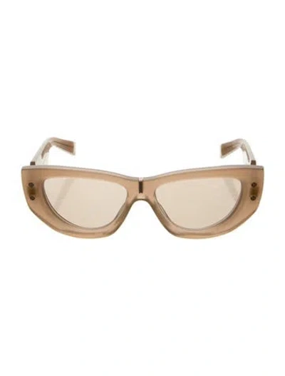 Pre-owned Balmain Cat-eye Tinted Sunglasses W/ Tags In Neutrals