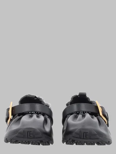 Balmain Chic Flats For Women - Fw26 Collection In Black