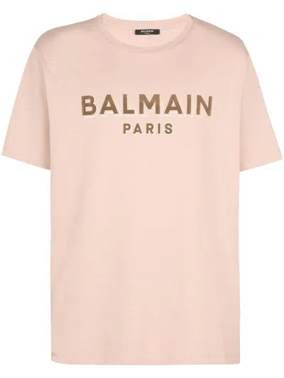 Balmain T-shirt Mit Geflocktem Logo In Nude Taupe Or