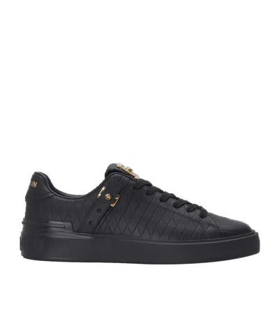 Balmain Laced Sneakers In Black