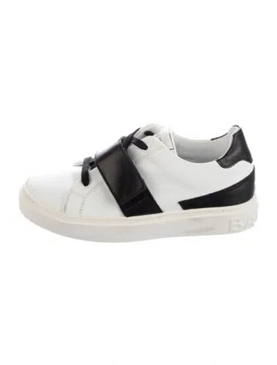Pre-owned Balmain Kids' Leather Low Top Sneakers In White