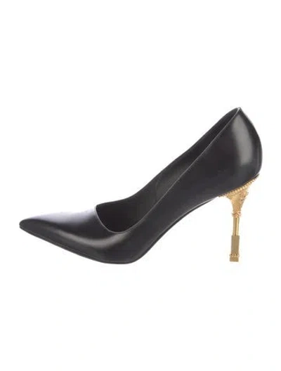 Pre-owned Balmain Leather Pumps In Black