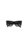 Balmain Logo Sunglasses In Black