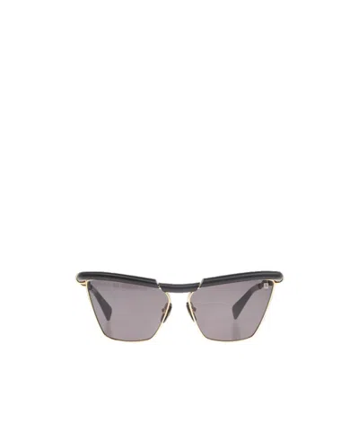 Balmain Logo Sunglasses In Gray