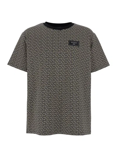 BALMAIN BALMAIN MEN GREY T-SHIRT WITH LOGO APPLIED ON THE CHEST AND ALL-OVER LABYRINTH MOTIF IN COTTON MAN