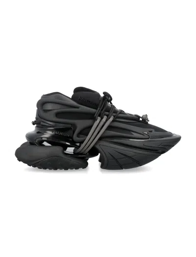 Balmain Men's Leather Unicorn Low-top Sneakers In Black