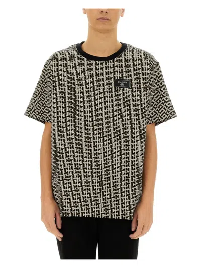 BALMAIN MEN'S T-SHIRT WITH MONOGRAM | SIZE LARGE | EH1EG010BC90
