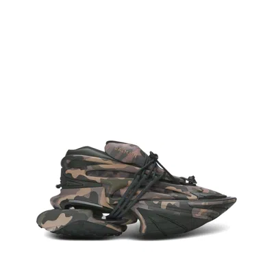 Balmain Neutrals Trainers - Low-tops Men In White