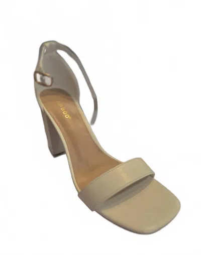 Bamboo Women's Polyurethane Heel In White In Animal Print