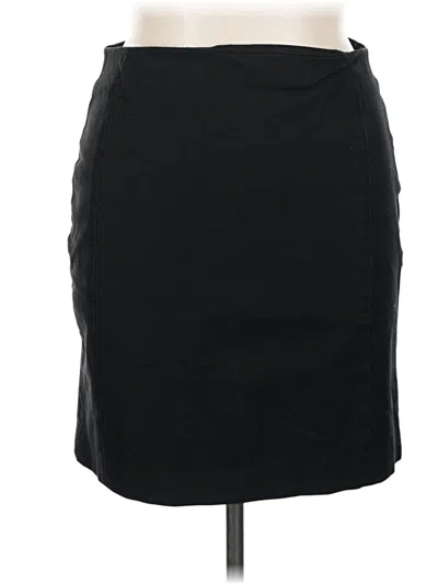 Pre-owned Banana Republic Casual Skirt In Black