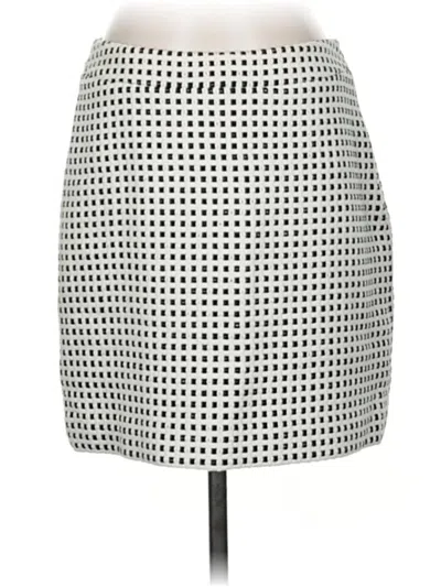 Pre-owned Banana Republic Casual Skirt In White