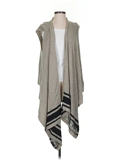 Pre-owned Banana Republic Poncho In Gray