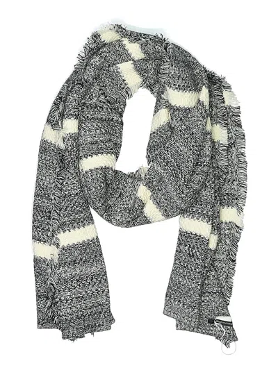 Pre-owned Banana Republic Scarf In Gray