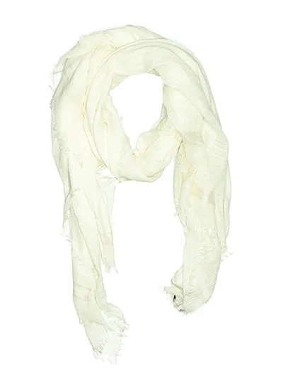Pre-owned Banana Republic Scarf In Ivory