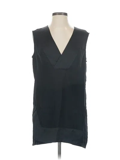 Pre-owned Banana Republic Sleeveless Blouse In Black