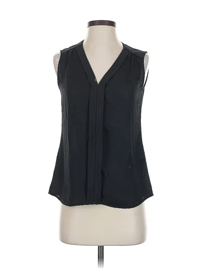 Pre-owned Banana Republic Sleeveless Blouse In Black