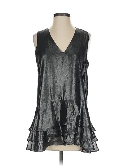 Pre-owned Banana Republic Sleeveless Blouse In Silver