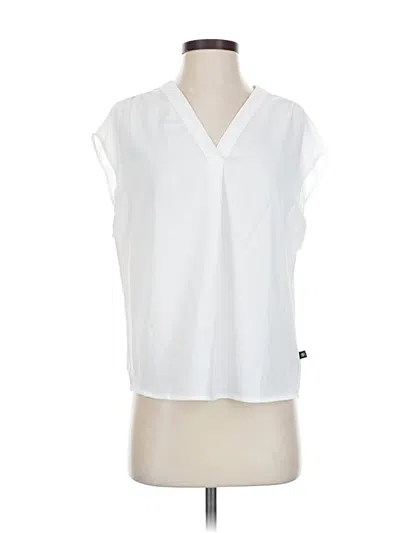 Pre-owned Banana Republic Sleeveless Blouse In White