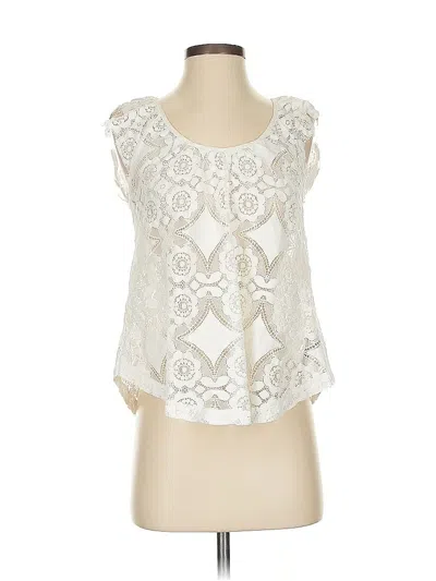 Pre-owned Banana Republic Sleeveless Blouse In White