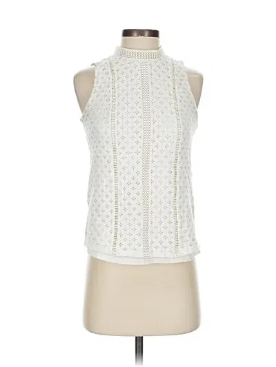 Pre-owned Banana Republic Sleeveless Blouse In White