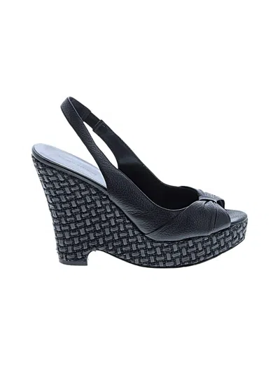 Pre-owned Banana Republic Wedges In Black
