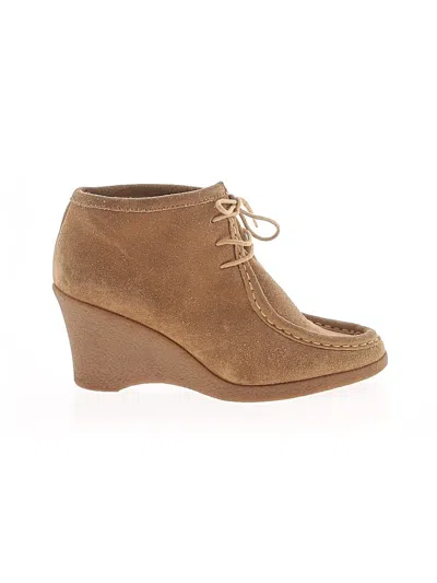 Pre-owned Banana Republic Wedges In Tan