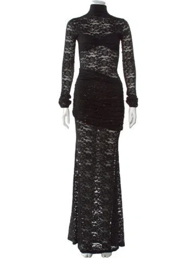 Pre-owned Bananhot Lace Pattern Long Dress In Black