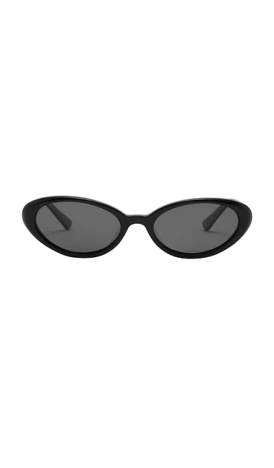 Banbe The Iris Sunglasses In Black & Jet