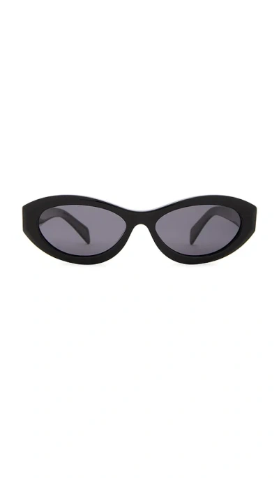 Banbe The Selita Sunglasses In Black