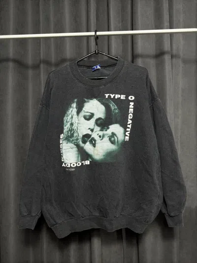Pre-owned Band Tees Type O Negative 1993 “bloody Kisses” Sweatshirt In Black