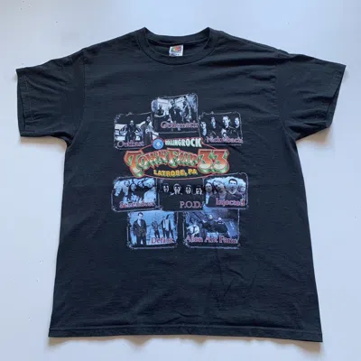 Pre-owned Band Tees Vintage 2002 Townfair 33 Music Festival Graphic Shirt Large In Black