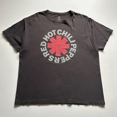 Pre-owned Band Tees Vintage 2006 Red Hot Chili Peppers Shirt Xl Hanes Faded Back In Black