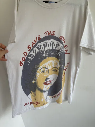 Pre-owned Band Tees Vintage Sex Pistols God Save The Queen She Aint No Human In White