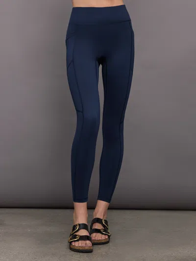 Bandier Center Stage Pocket Legging In Blue