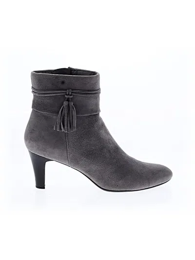 Pre-owned Bandolino Ankle Boots In Gray
