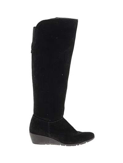 Pre-owned Bandolino Boots In Black