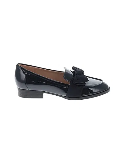 Pre-owned Bandolino Flats In Black