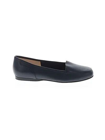 Pre-owned Bandolino Flats In Black