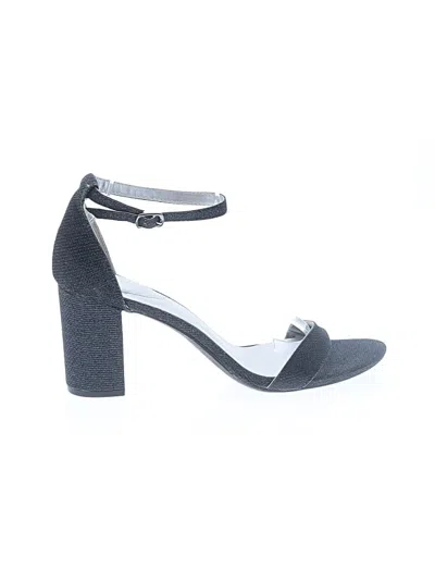 Pre-owned Bandolino Heels In Black