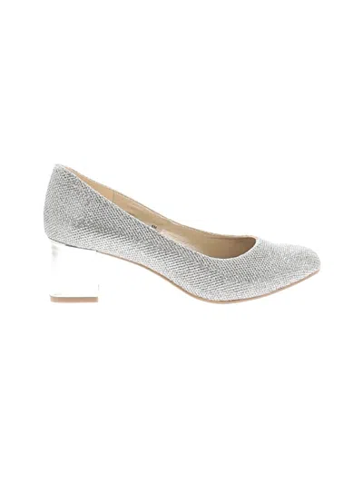 Pre-owned Bandolino Heels In Silver