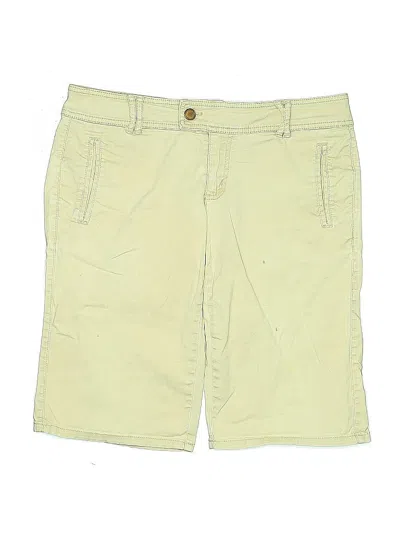 Pre-owned Bandolino Khaki Shorts In Yellow