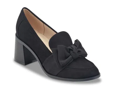 Bandolino Korrar Loafer In Black