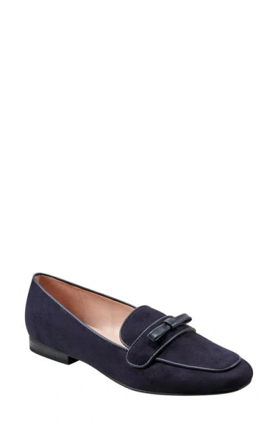 Bandolino Meonna Loafer In Navy