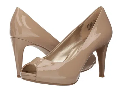 Bandolino Rainaa In Brown
