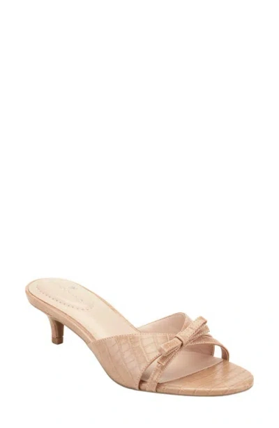 Bandolino Rissie Slide Sandal In Brown