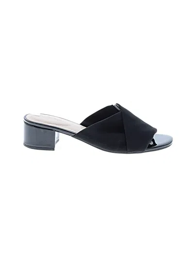 Pre-owned Bandolino Sandals In Black
