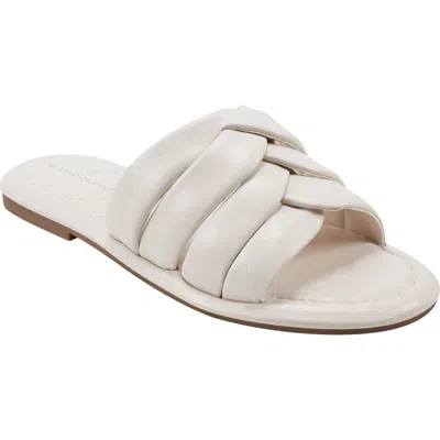 Bandolino Vistan Slide Sandal In Ivory