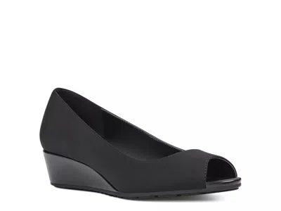 Bandolino Wide Width Candra Wedge Pump In Black
