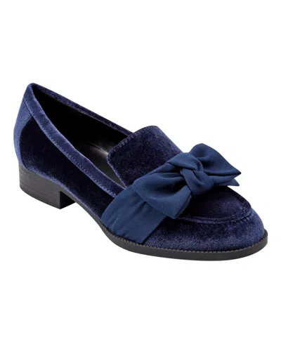 BANDOLINO WOMEN'S LINDIO BOW SLIP ON TAILORED LOAFERS